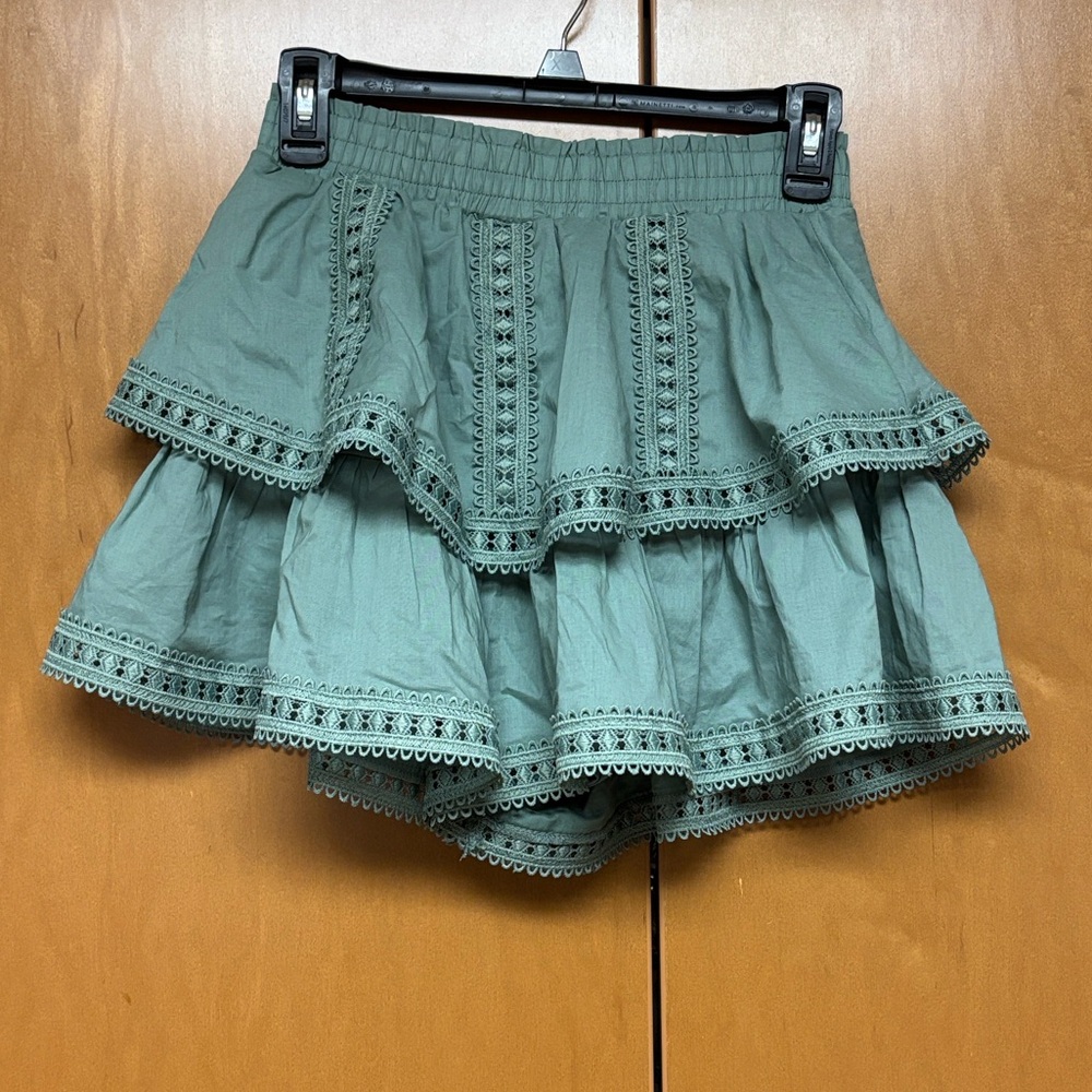 Francesca's Collections Sage Green Skort